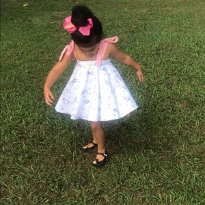 Meet your Posher, Alma